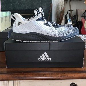 Adidas AlphaBounce ck m